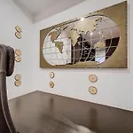 Hyper Centre . Terrasse Vue Mont Blanc . Parking Apartment *